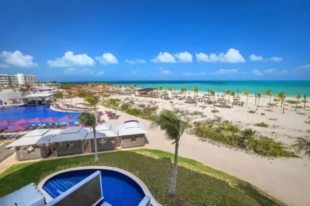 Planet Hollywood Cancún | Tarifa del 17 al 20 febrero 2025